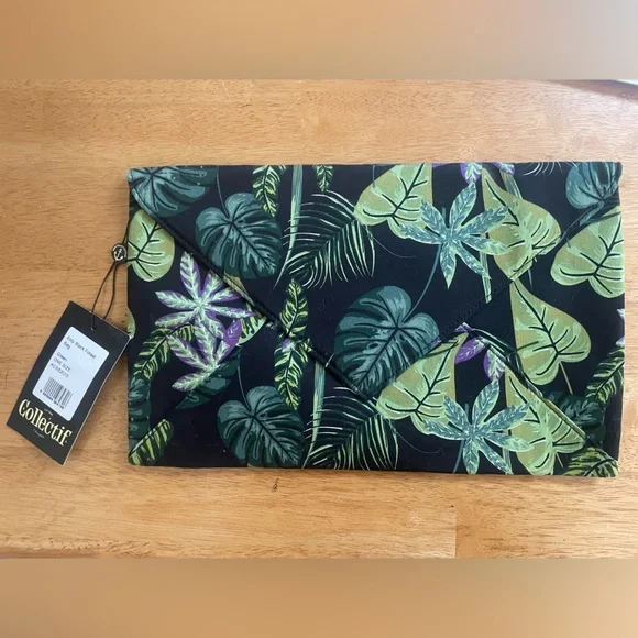 ESTY COLLECTIF BLACK FOREST LEAF PRINT CLUTCH BAG - Picture 1 of 5